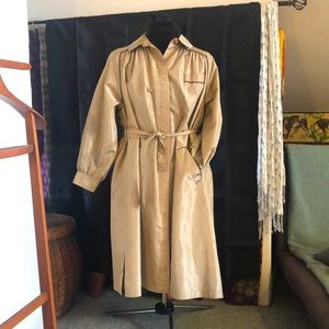Valentino rain trench coat size 4 circa 1985